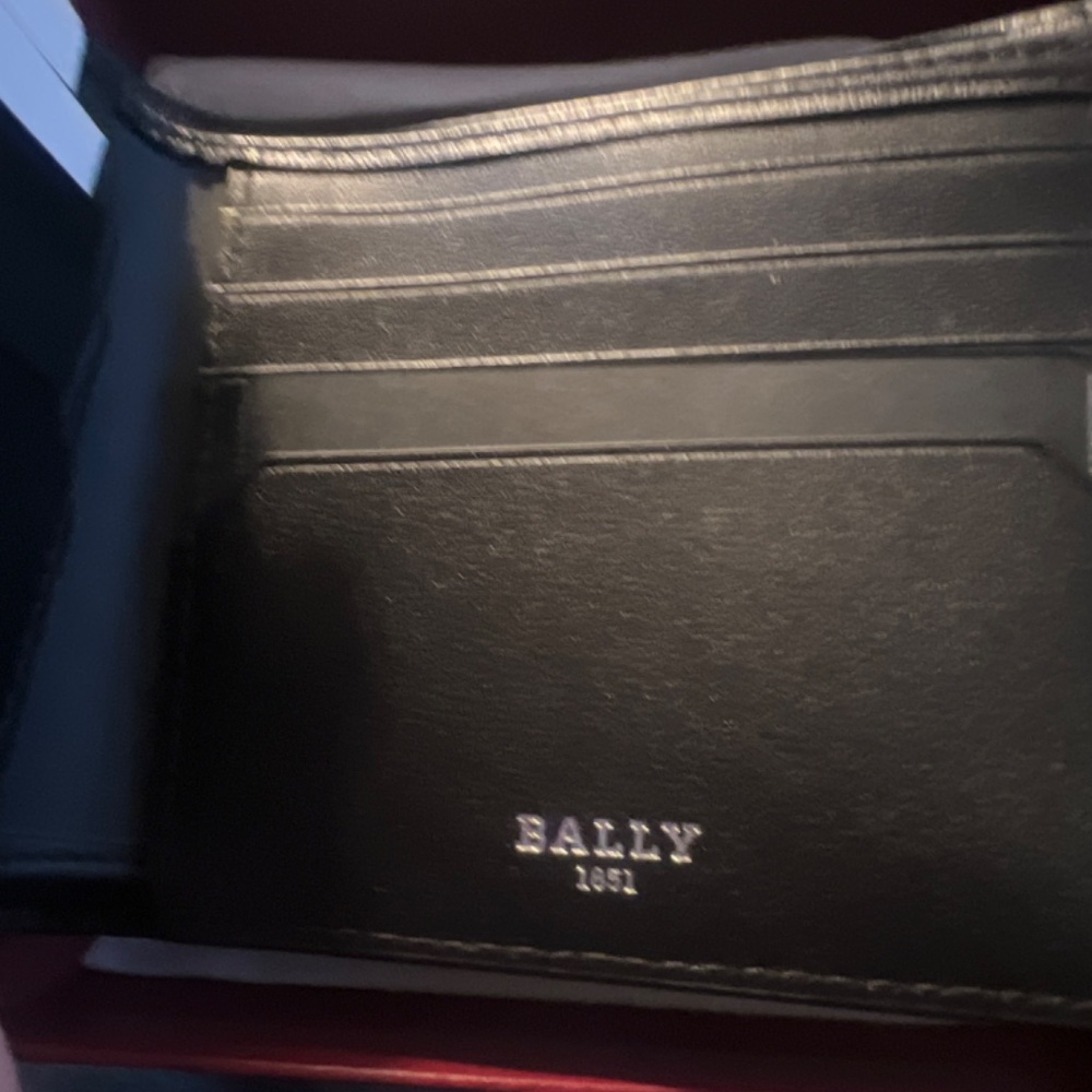Bally Wallet - Picture 3 of 3